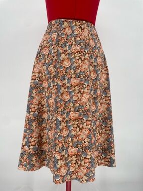Vintage Cottagecore Union Label Floral Novelty Grape / Berry Fruit Print Skirt